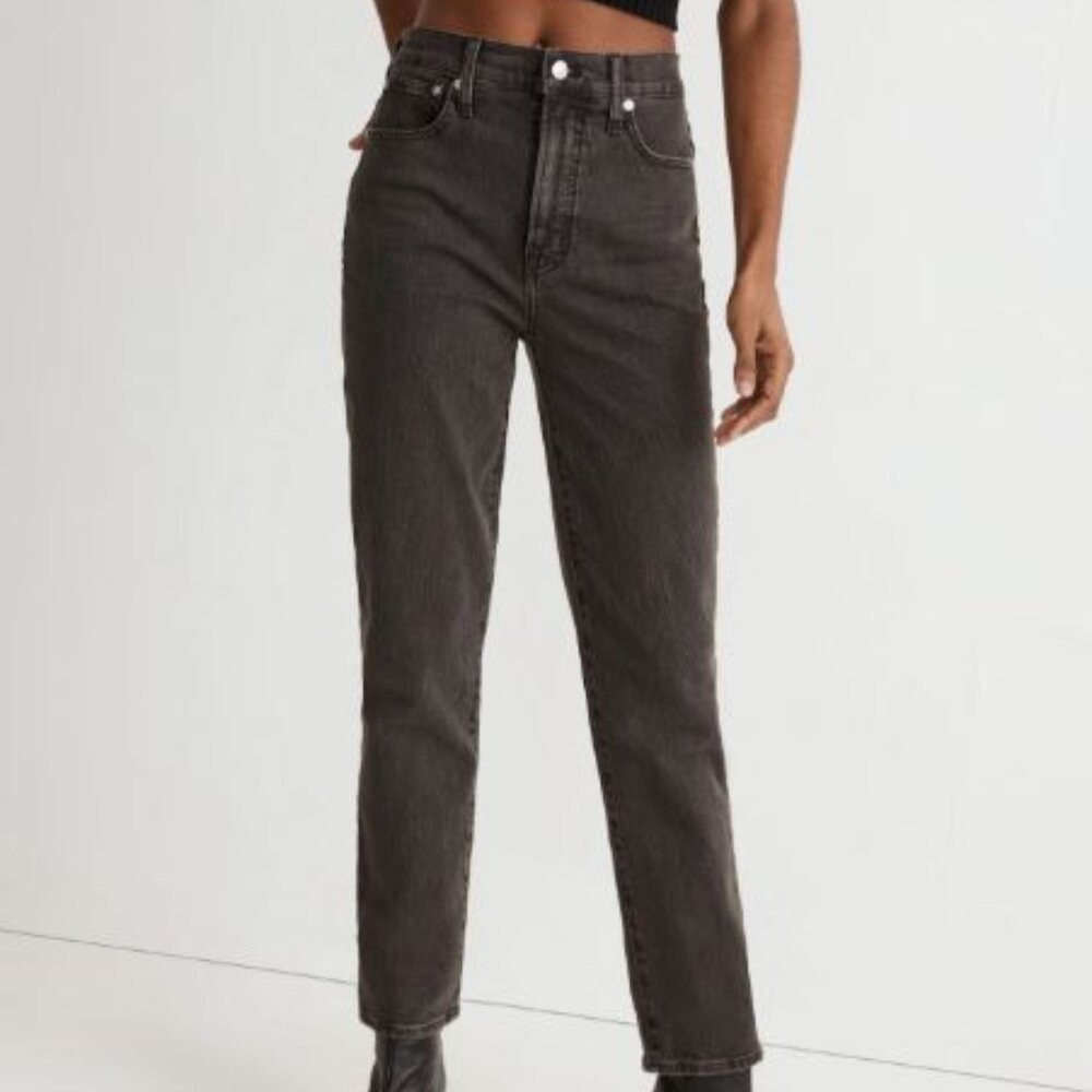 Madewell Straight-Leg Jeans in Washed Black